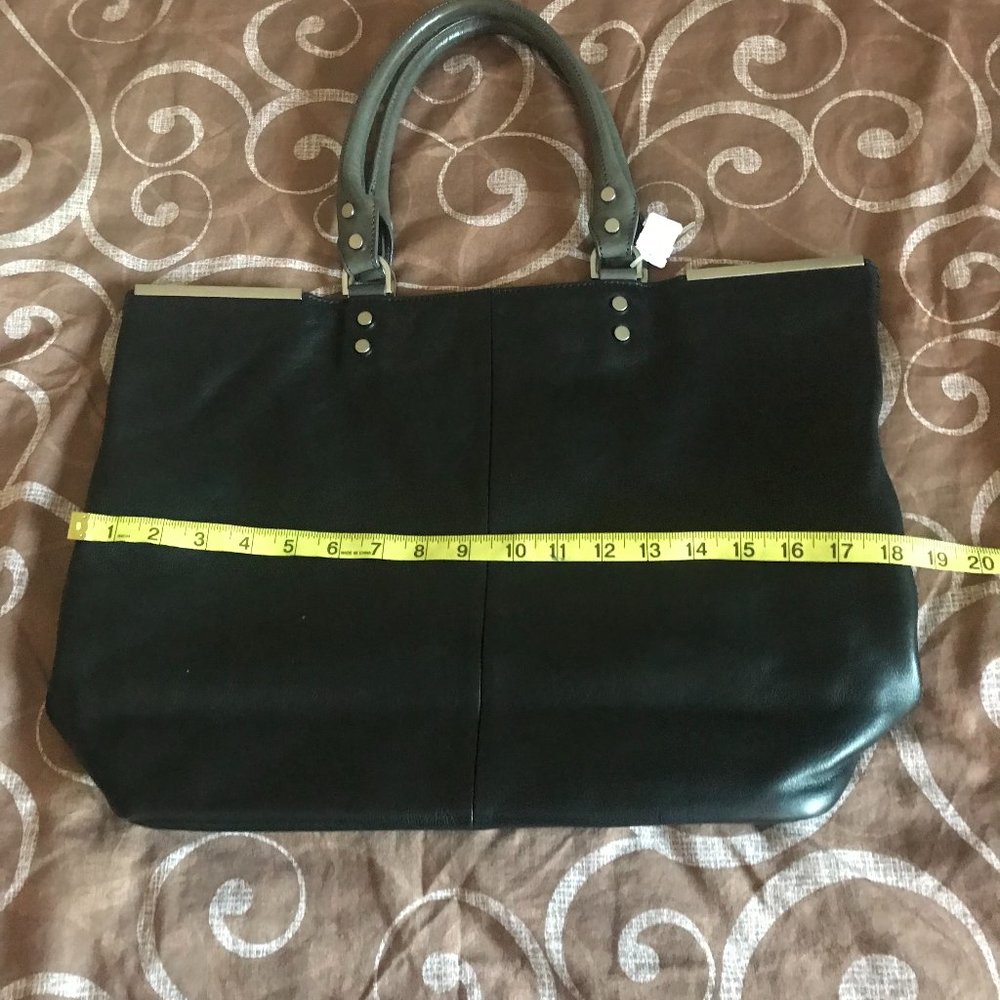 Kenneth Cole Foldable Leather Tote - Picture 4 of 6